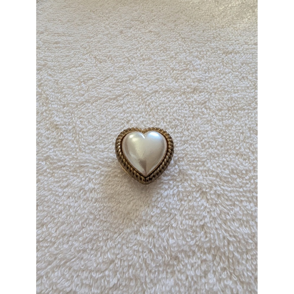 Vintage LYON New York Heart Faux Pearl‎ Gold Tone Tie Tack Lapel Pin